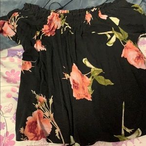 Off the shoulder shirt/ floral print